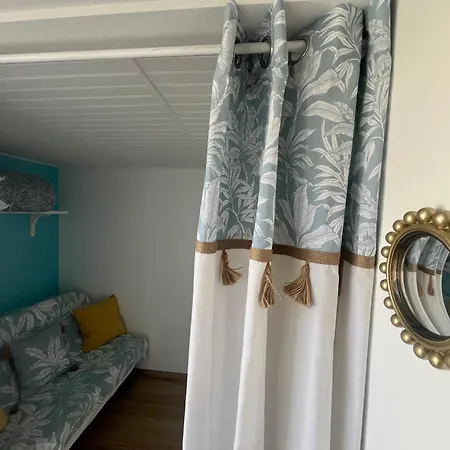 La Maison De Claire Дом отдыха