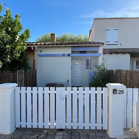 La Maison De Claire Nyaraló *